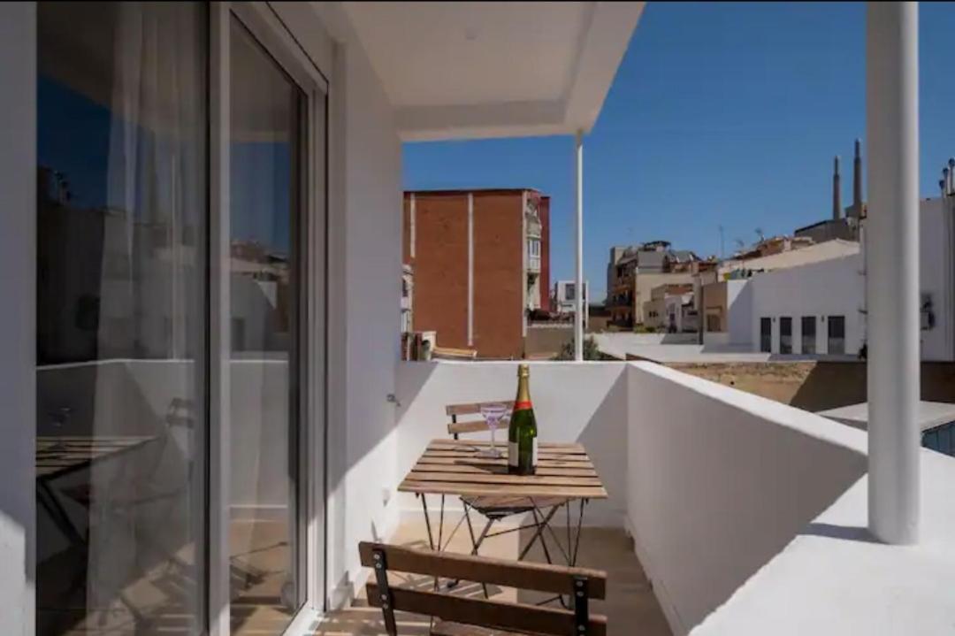 Apartment Close To The Beach Sant Adria de Besos Exterior photo